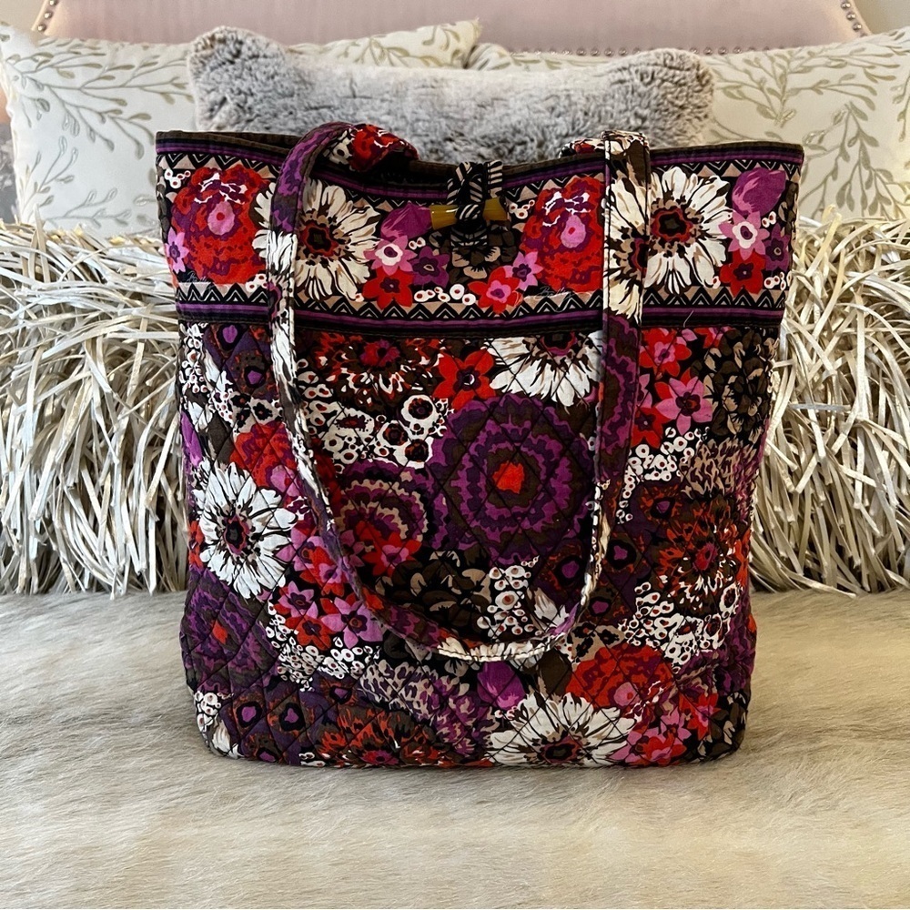 VERA BRADLEY Rosewood 2015 Medium Toggle Tote Pink Purple Brown Floral Quilted